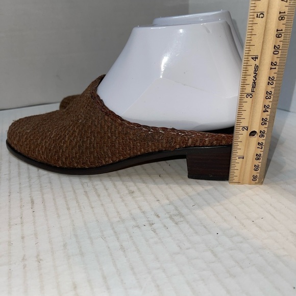 ENZO Angiolini Women's Slides Size 8M Brown Leather Weave Design Slip On - Picture 6 of 9